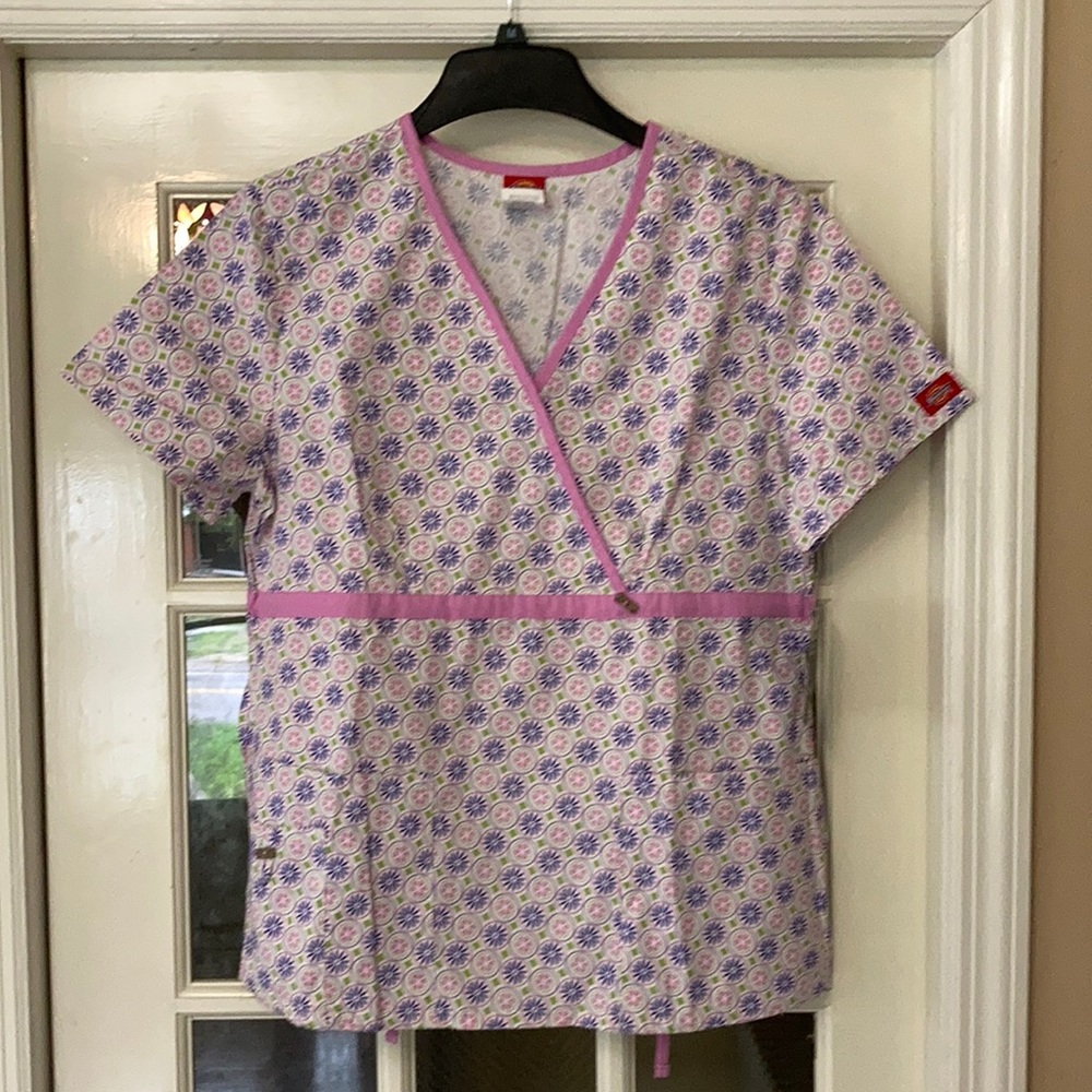 Women dickies scrub top